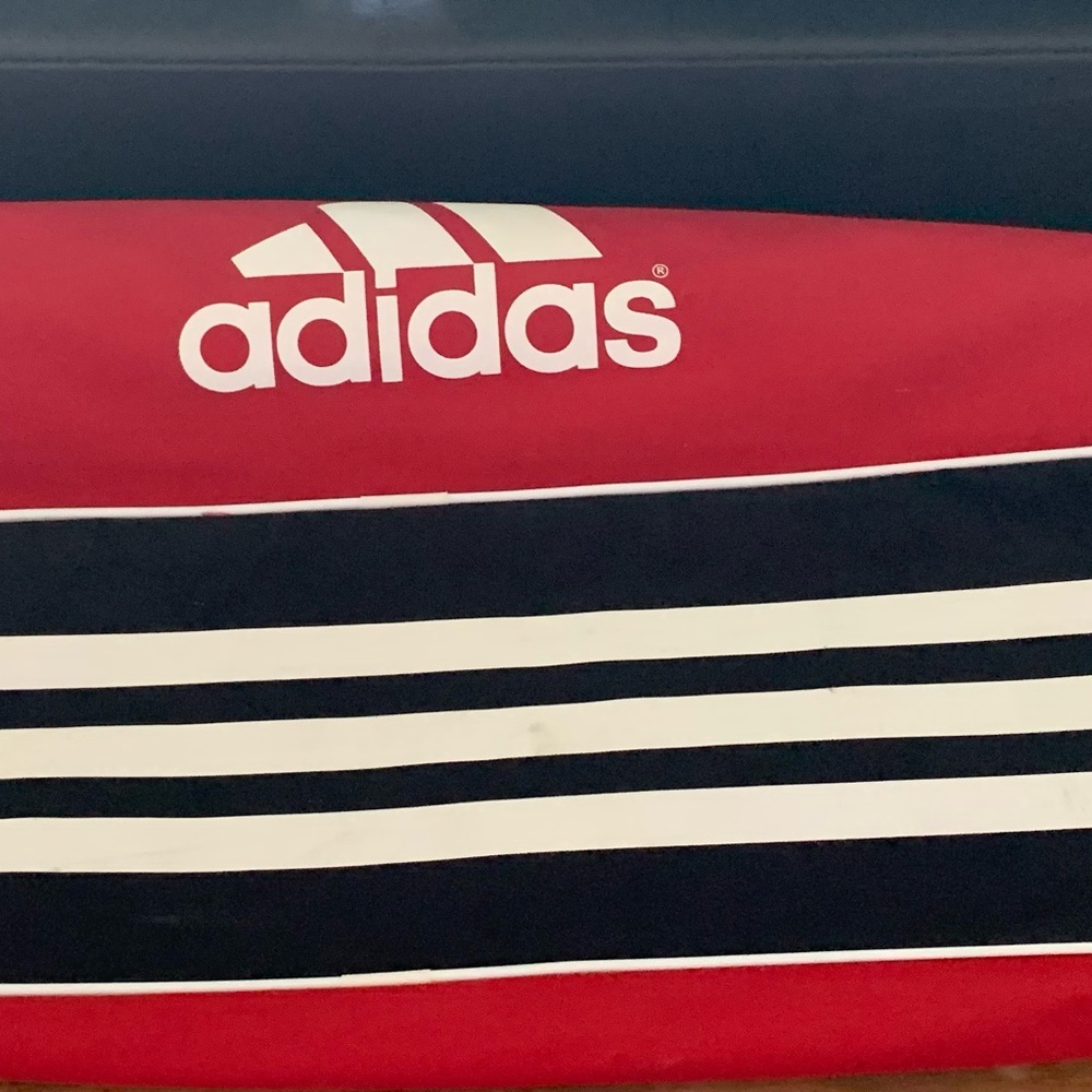Adidas Softball/Baseball Bat/Gear Bag - Picture 6 of 9